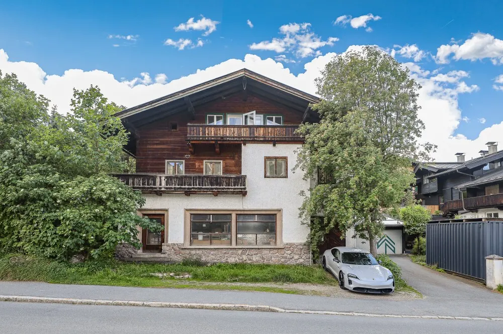 KITZIMMO-Stadthaus im Zentrum mit großem Potenzial kaufen - Immobilien Kitzbühel.