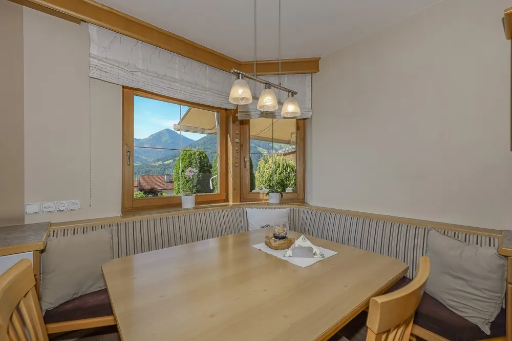 KITZIMMO-Eckreihenhaus in sonniger Ruhelage mit Panorama-Ausblick - Immobilien Brixen.