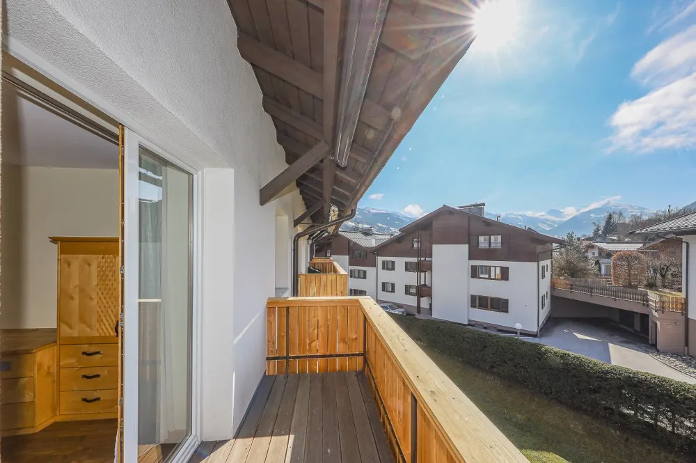 KITZIMMO-Hochwertige Wohnung in zentraler Ruhelage kaufen - Immobilien Kitzbühel.