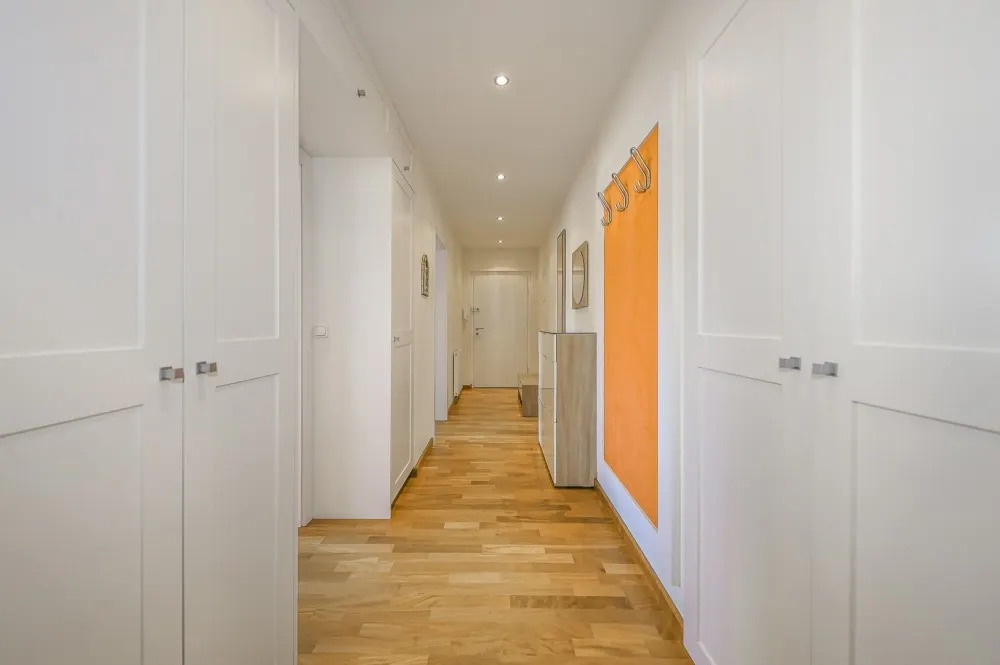 KITZIMMO-Hochwertige Wohnung in zentraler Ruhelage kaufen - Immobilien Kitzbühel.