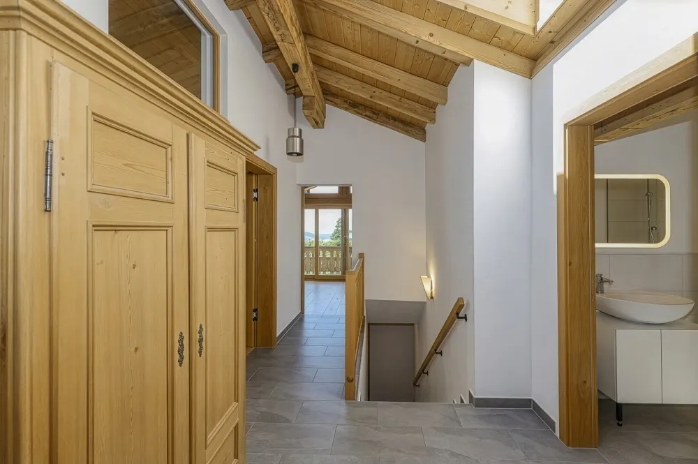 KITZIMMO-Penthouse mit Freizeitwohnsitz in einem Bauernhaus in Alleinlage - Immobilien Westendorf.