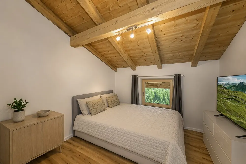 KITZIMMO-Penthouse mit Freizeitwohnsitz in einem Bauernhaus in Alleinlage - Immobilien Westendorf.