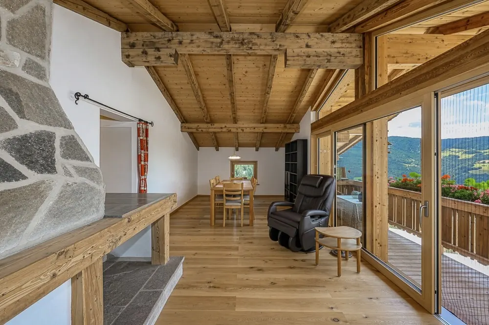 KITZIMMO-Penthouse mit Freizeitwohnsitz in einem Bauernhaus in Alleinlage - Immobilien Westendorf.