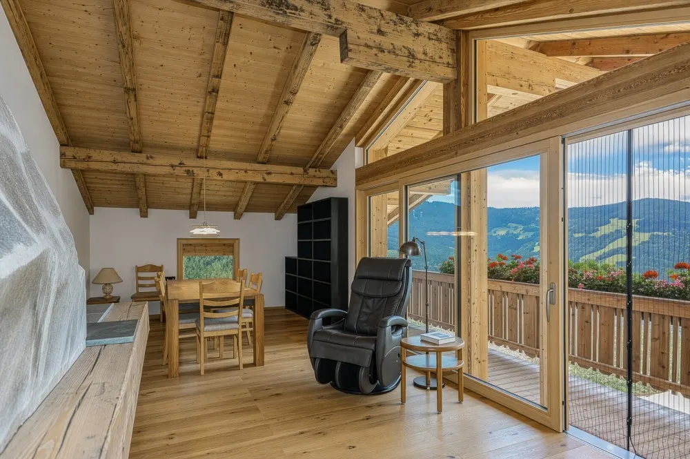 KITZIMMO-Penthouse mit Freizeitwohnsitz in einem Bauernhaus in Alleinlage - Immobilien Westendorf.
