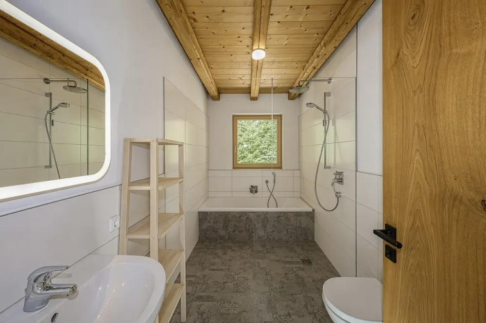 KITZIMMO-Penthouse mit Freizeitwohnsitz in einem Bauernhaus in Alleinlage - Immobilien Westendorf.