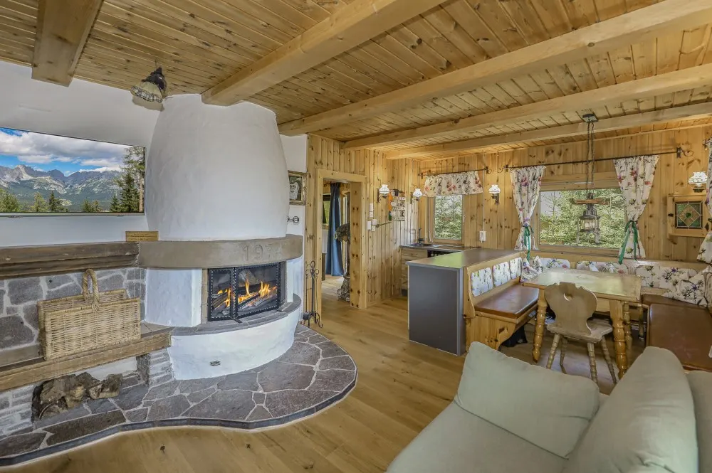KITZIMMO-Freizeitwohnsitz mit unverbautem Kaiserblick - Ski in / Ski out - Immobilien Ellmau.