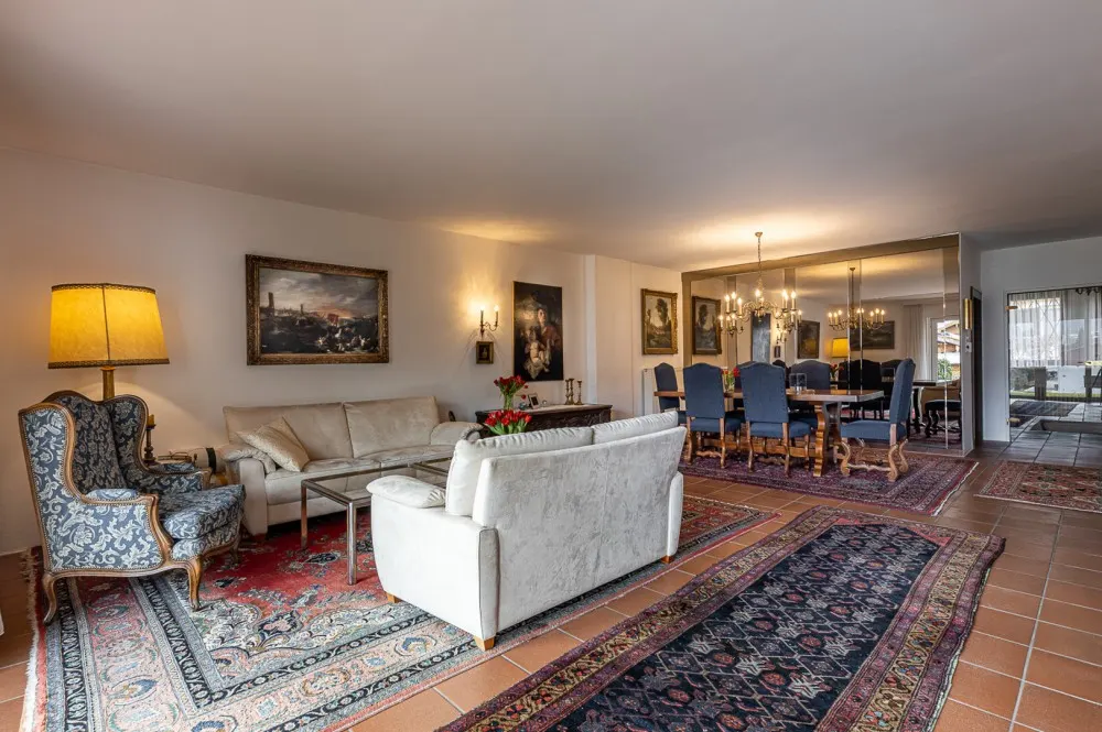 KITZIMMO-Domizil mit Potenzial in zentrumsnaher Ruhelage - Ski Out - Immobilien Kitzbühel.