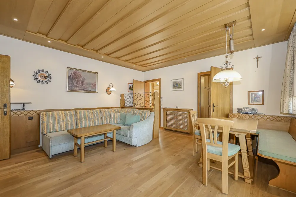 KITZIMMO-gemütliche 3-Zimmerwohnung in zentrumsnaher Ruhelage - Immobilien Kitzbühel.-5