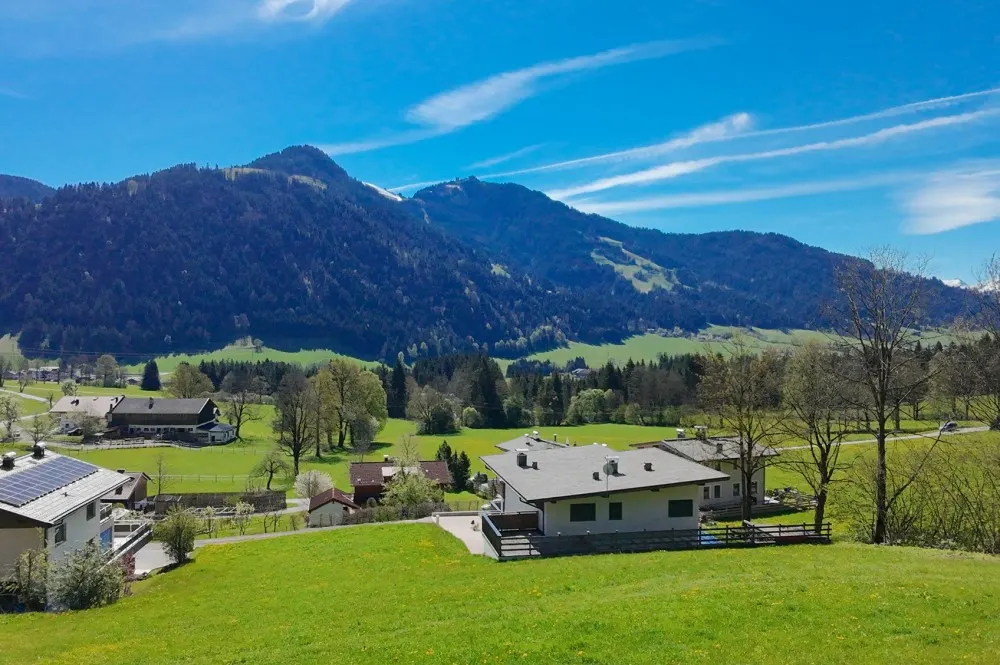 KITZIMMO-Baugrundstück in ruhiger, sonniger Aussichtslage kaufen - Immobilien Söll.
