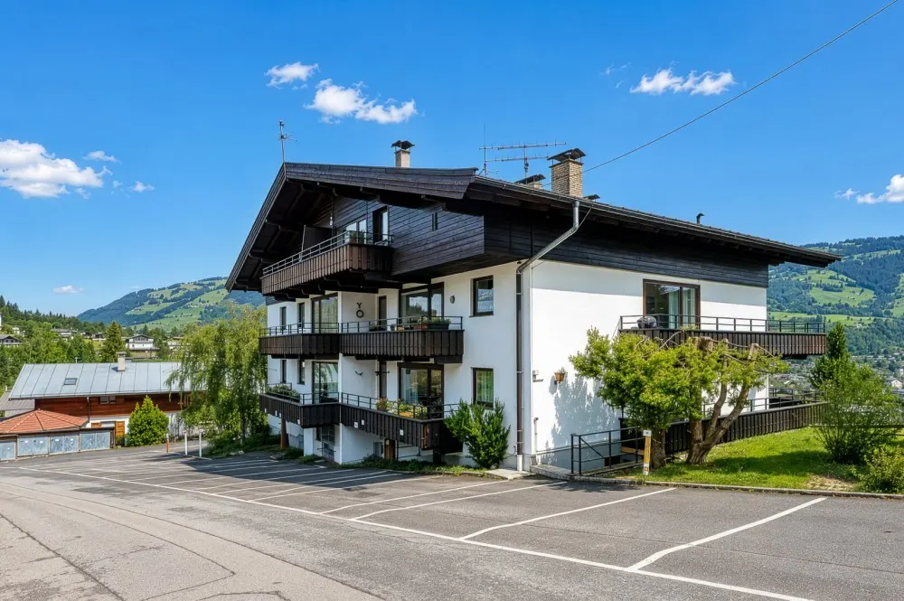 KITZIMMO-Dachgeschosswohnung an der Skipiste mit Kaiserblick kaufen - Immobilien Kitzbühel.-18