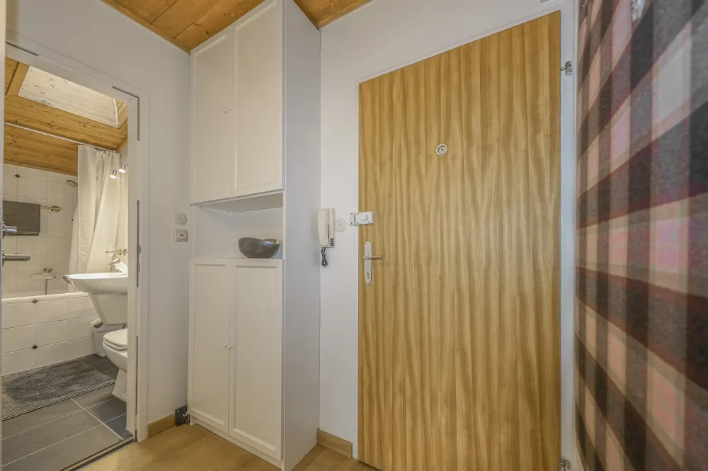 KITZIMMO-Dachgeschosswohnung an der Skipiste mit Kaiserblick kaufen - Immobilien Kitzbühel.-12