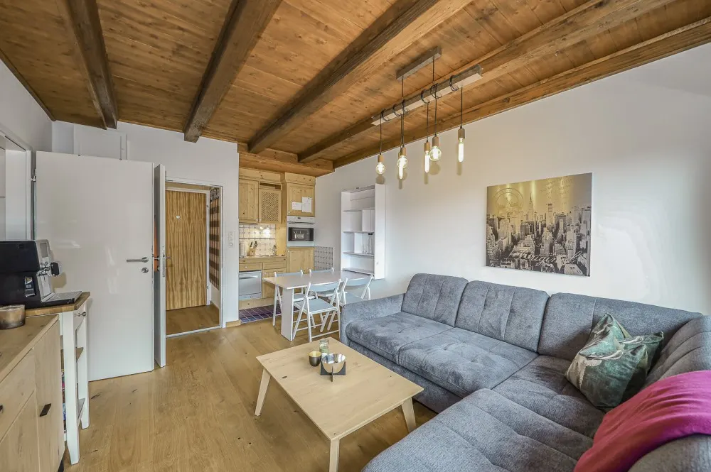 KITZIMMO-Dachgeschosswohnung an der Skipiste mit Kaiserblick kaufen - Immobilien Kitzbühel.-5