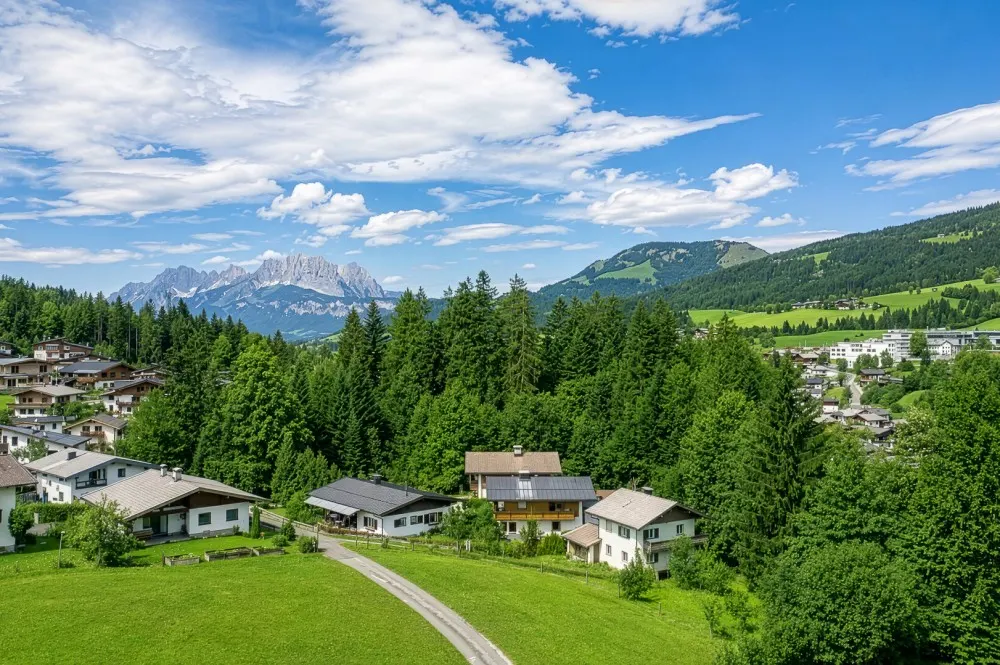 KITZIMMO-Baugrundstück mit Altbestand in Toplage kaufen - Immobilien Fieberbrunn.-3