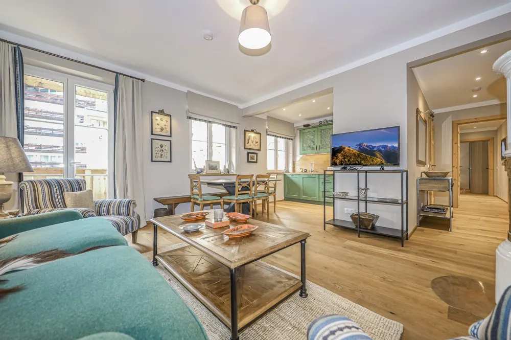 KITZIMMO-exklusive Stadtwohnung in Ruhelage kaufen - Immobilien Kitzbühel.