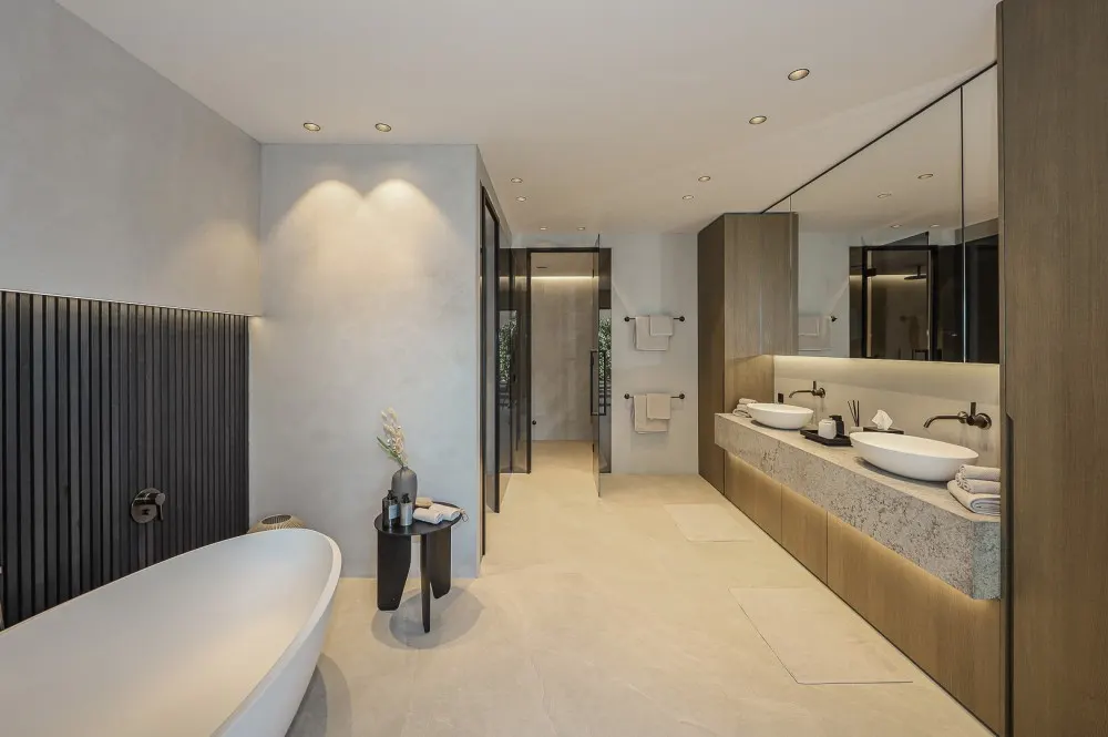 KITZIMMO-Luxusvilla mit Pool in Toplage kaufen - Immobilien Brixen im Thale.