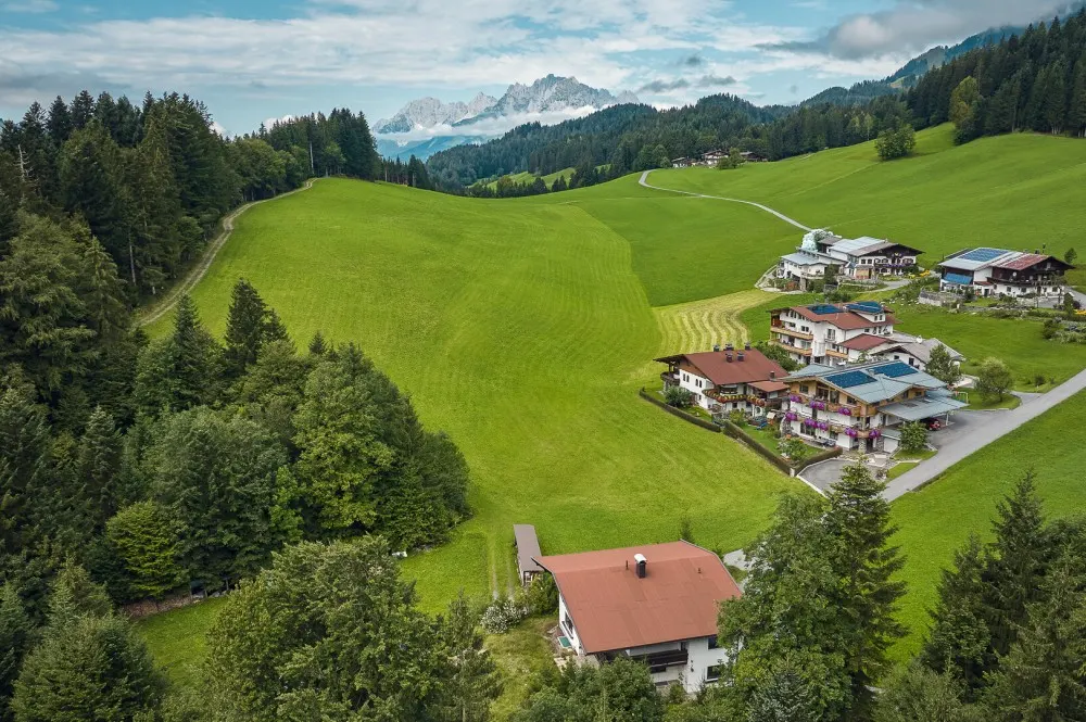 KITZIMMO-Luxusvilla mit Freizeitwohnsitz in Toplage kaufen - Immobilien Fieberbrunn.