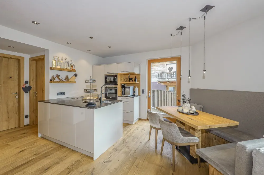 KITZIMMO-Exklusives Ski in / Ski out Apartment in zentraler Lage - Immobilien Kirchberg.-7