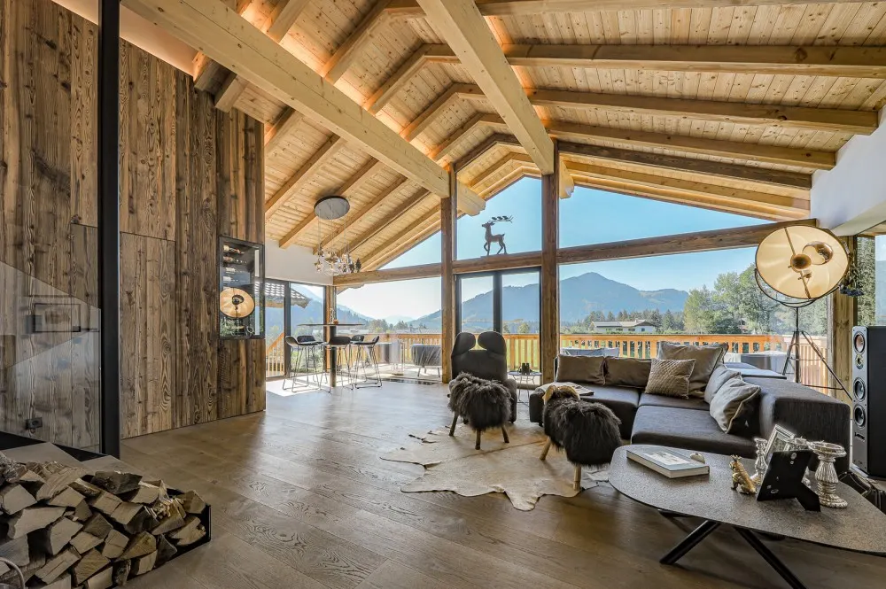 KITZIMMO-Exklusives Chalet am Schwarzsee kaufen - Immobilien Kitzbühel.
