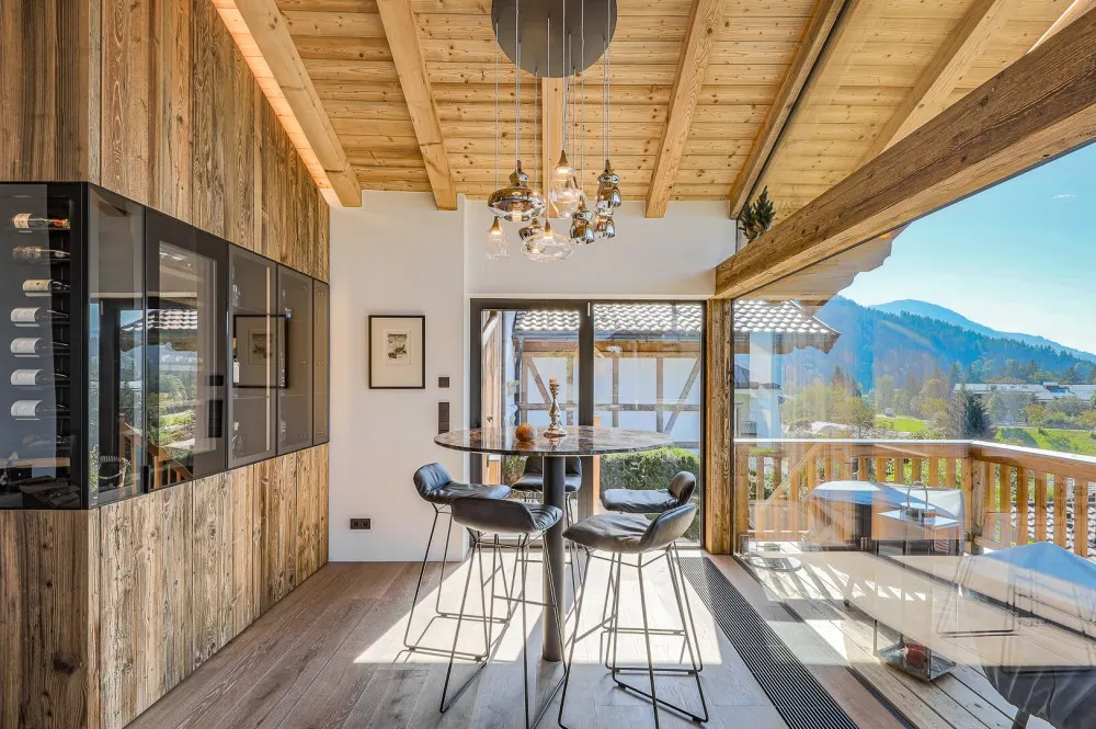 KITZIMMO-Exklusives Chalet am Schwarzsee kaufen - Immobilien Kitzbühel.