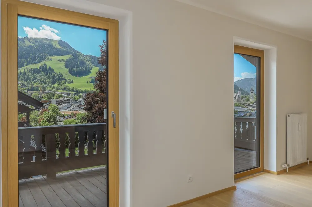 KITZIMMO-Exklusiver Freizeitwohnsitz am Sonnberg mit Panoramablick kaufen - Immobilien Kitzbühel.