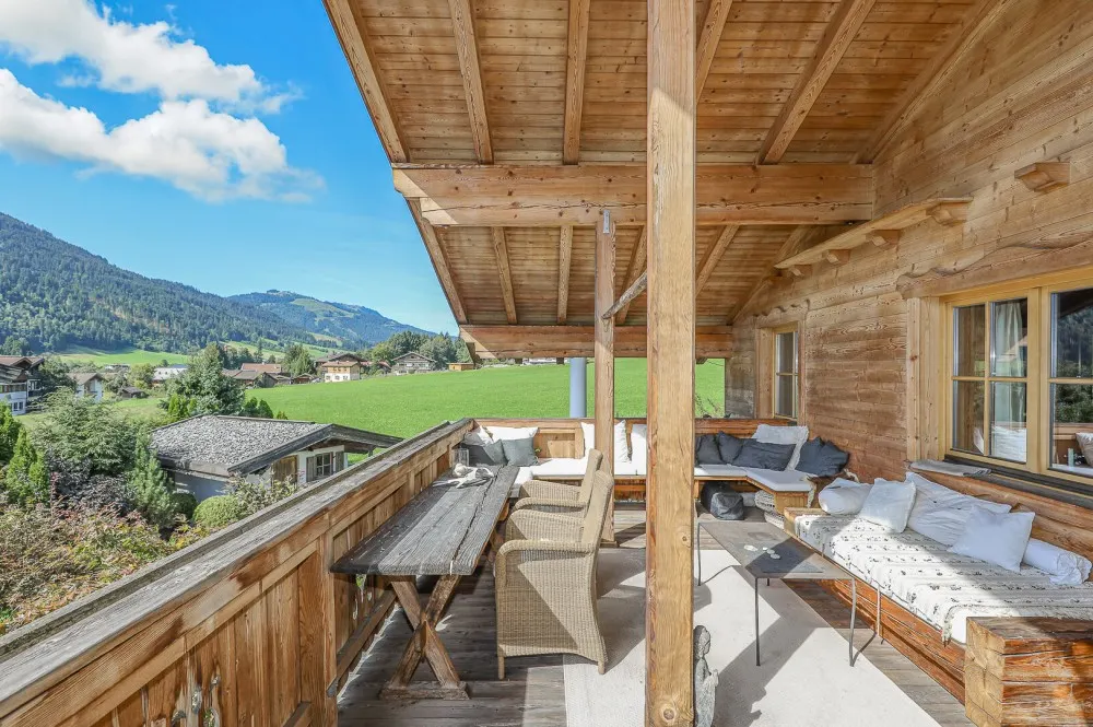 KITZIMMO-Penthouse in sonniger Ruhelage am Fuße des Wilden Kaiser - Immobilien Going.
