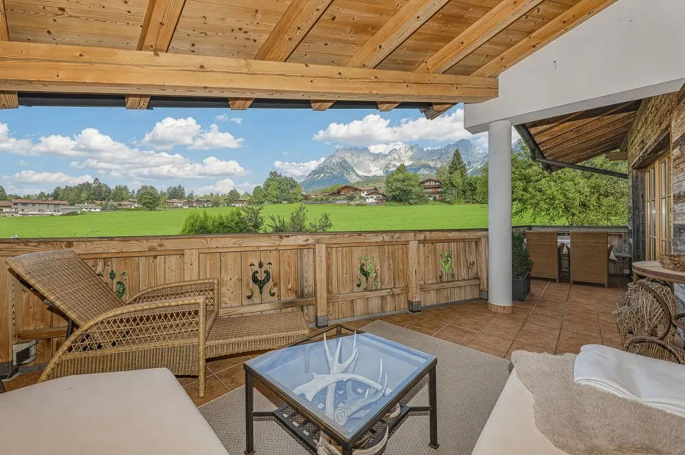 KITZIMMO-Penthouse in sonniger Ruhelage am Fuße des Wilden Kaiser - Immobilien Going.