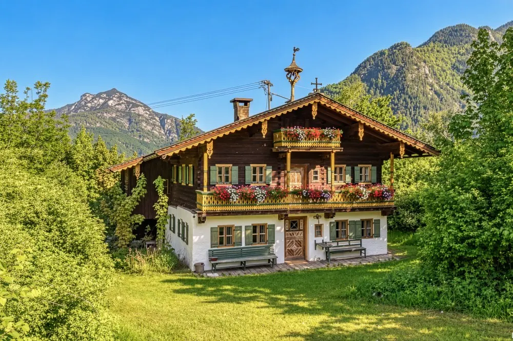 kibauerKITZIMMO-Historisches Bauernhaus in traumhafter Lage kaufen - Immobilien Erpfendorf.hausintoplagekaufenkitzimmoerpfendorfhauskaufenunikat-3