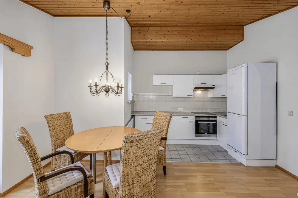 KITZIMMO-Dachgeschosswohnung mit Bergblick kaufen - Immobilien Kitzbühel.-5