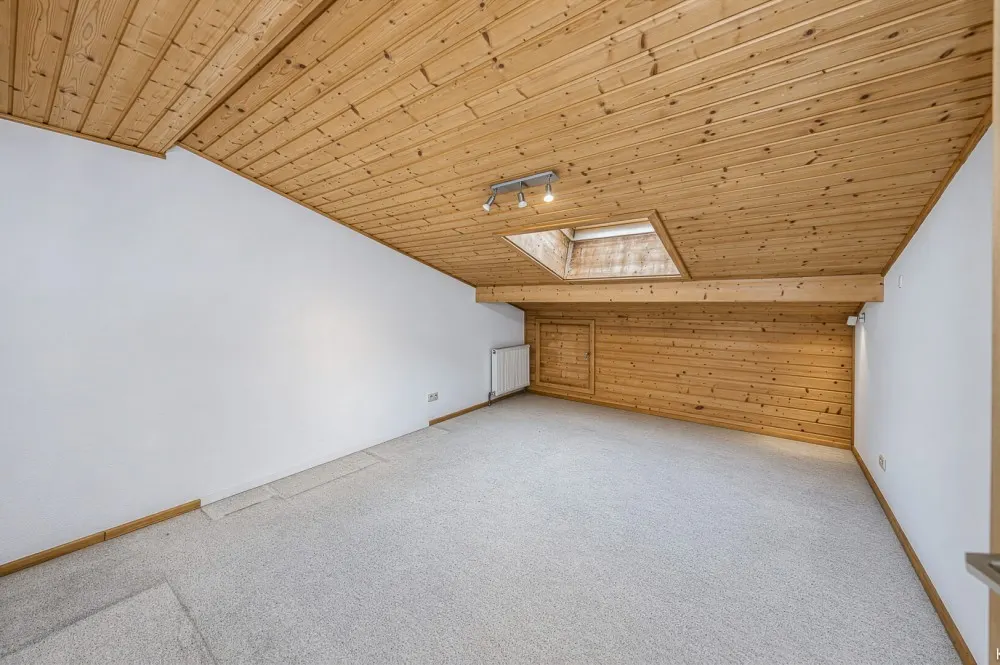 KITZIMMO-Dachgeschosswohnung mit Bergblick kaufen - Immobilien Kitzbühel.-9