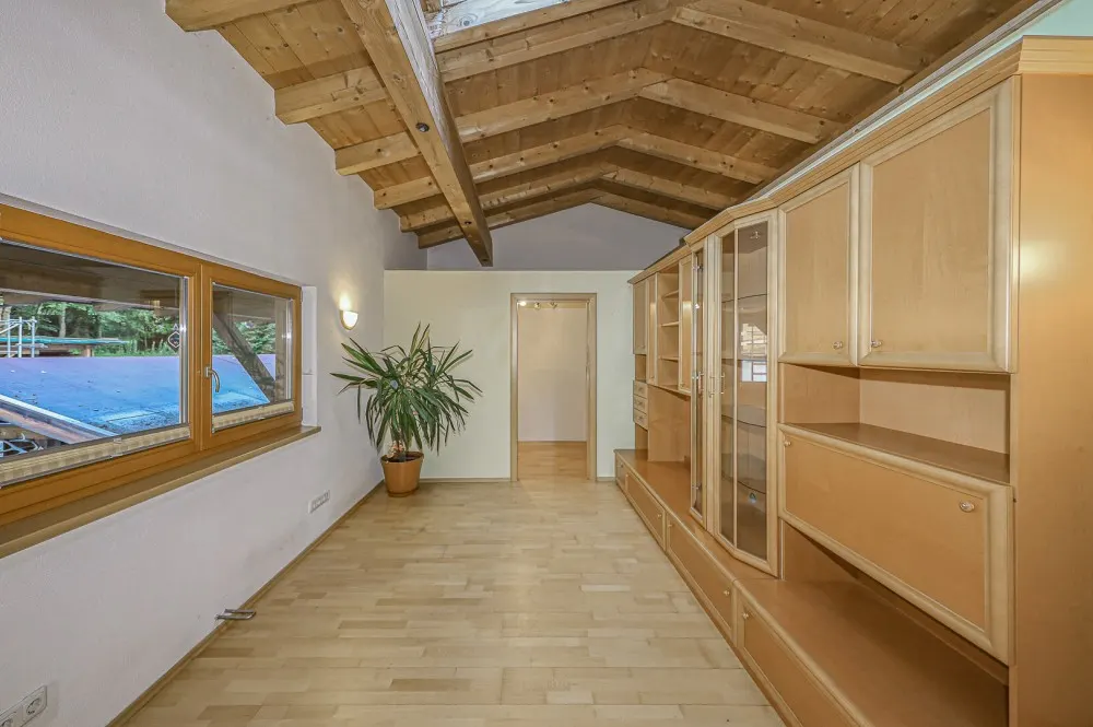 KITZIMMO-Historischen Anwesen mit 3.800 m² Grund in Ruhelage - Immobilien Jochberg.-2-11-19