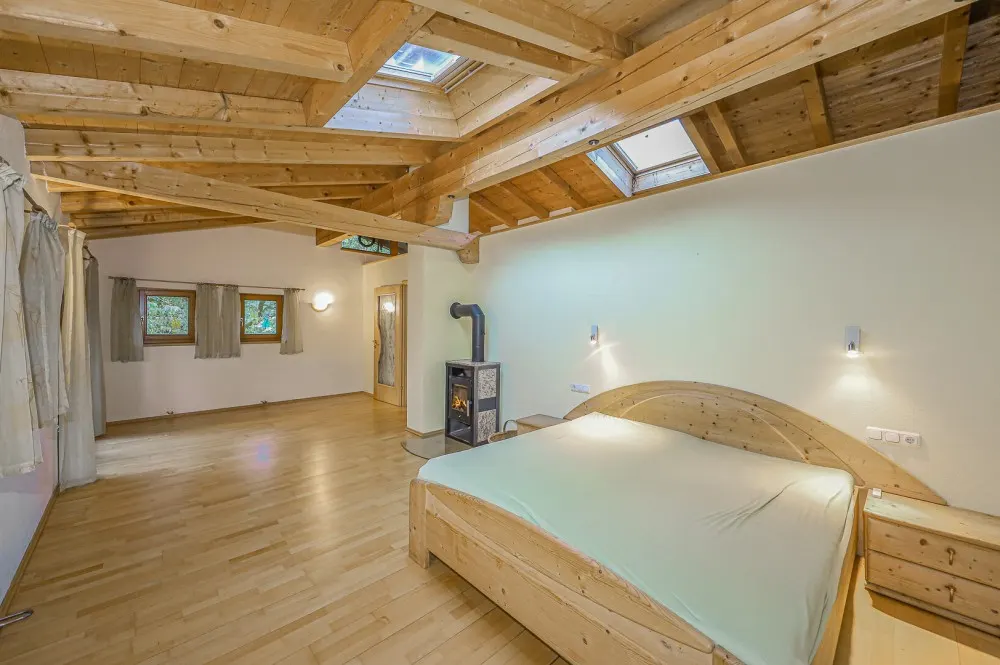 KITZIMMO-Historischen Anwesen mit 3.800 m² Grund in Ruhelage - Immobilien Jochberg.-2-11-16