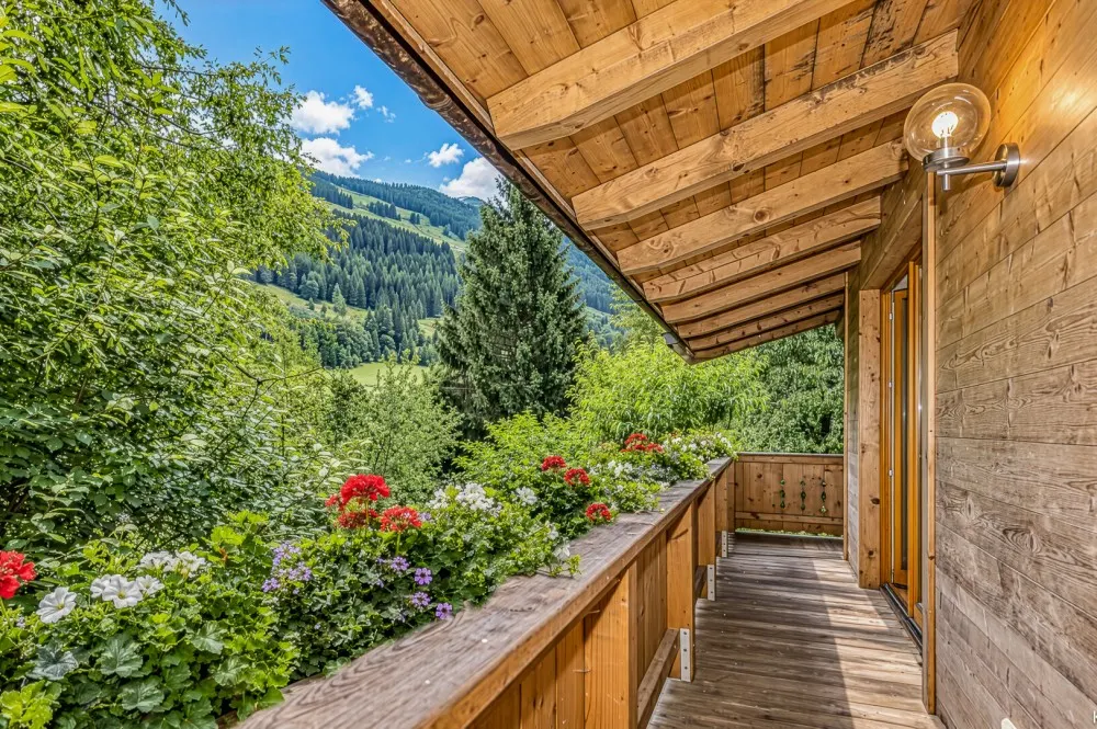 KITZIMMO-Historischen Anwesen mit 3.800 m² Grund in Ruhelage - Immobilien Jochberg.-2-11-5