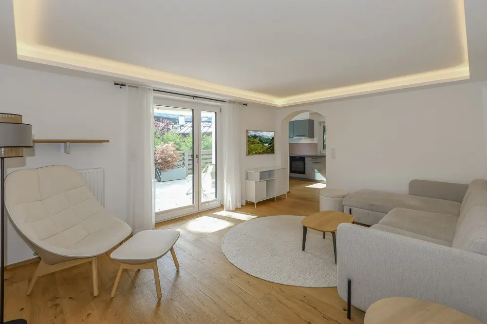 KITZIMMO-Terrassenwohnung in Toplage auf der Sonnseite - Immobilien Kitzbühel.