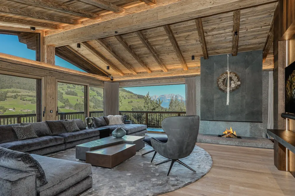 KITZIMMO-Beeindruckende Luxusvilla in sonniger Toplage - Immobilien Jochberg.
