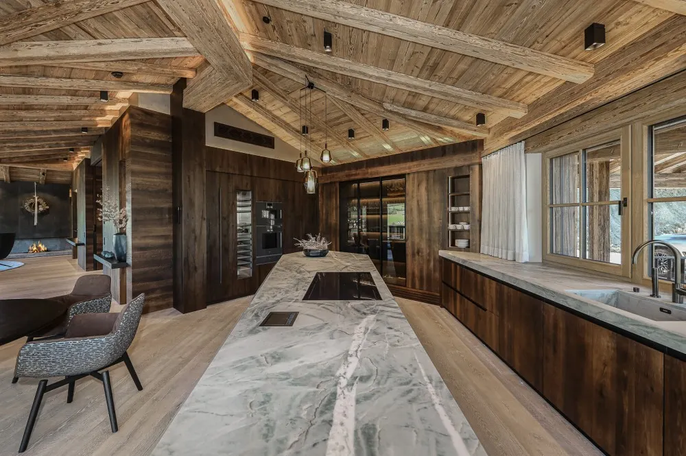 KITZIMMO-Beeindruckende Luxusvilla in sonniger Toplage - Immobilien Jochberg.
