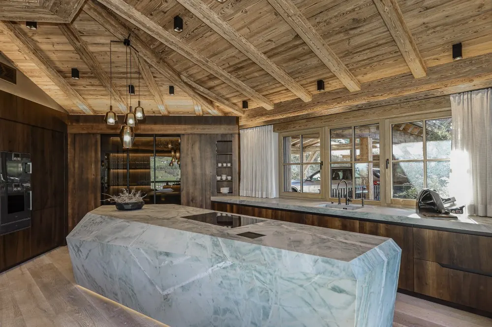 KITZIMMO-Beeindruckende Luxusvilla in sonniger Toplage - Immobilien Jochberg.