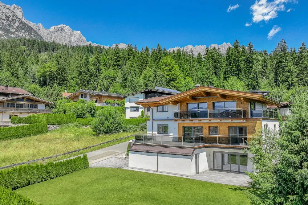 KITZIMMO-Neubauvilla in sonniger Top-Ruhelage kaufen - Immobilien Ellmau am Wilden Kaiser.-1