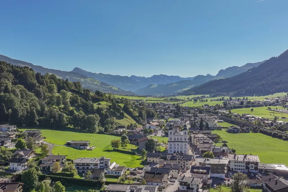 KITZIMMO-Baugrundstück in guter Lage allerdings ohne Zufahrt - Immobilien Brixen.