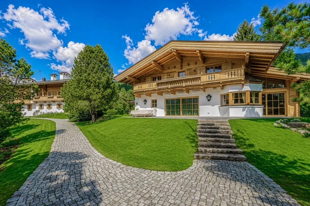 KITZIMMO-Einzigartiges Luxus-Anwesen in Toplage kaufen - Immobilien Kitzbühel.-12