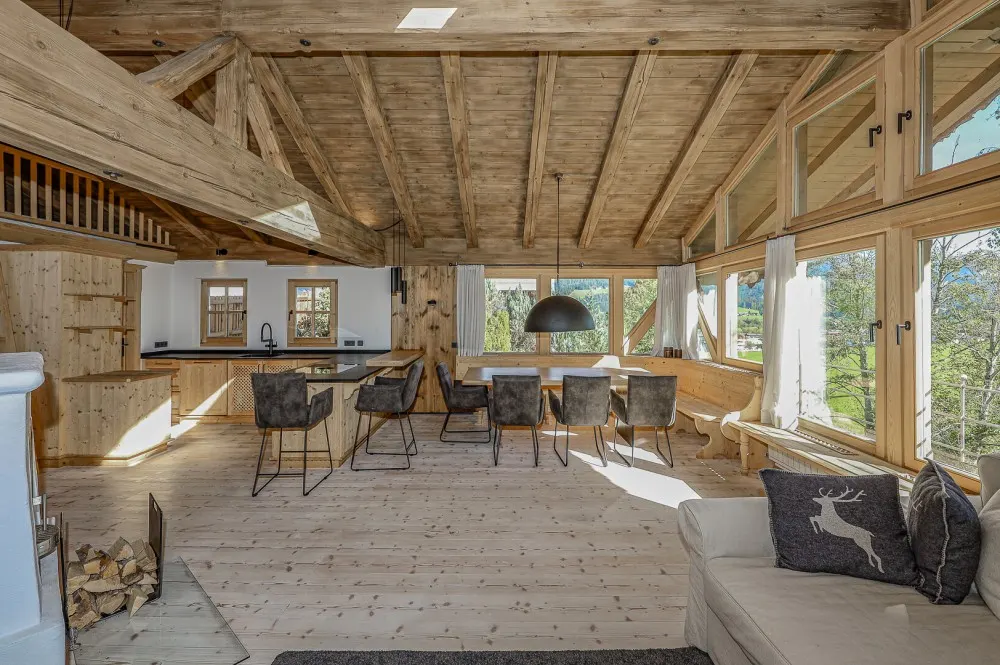 KITZIMMO-Exklusives Ski in / Ski out Chalet mit Kaiserblick - Immobilien Ellmau.