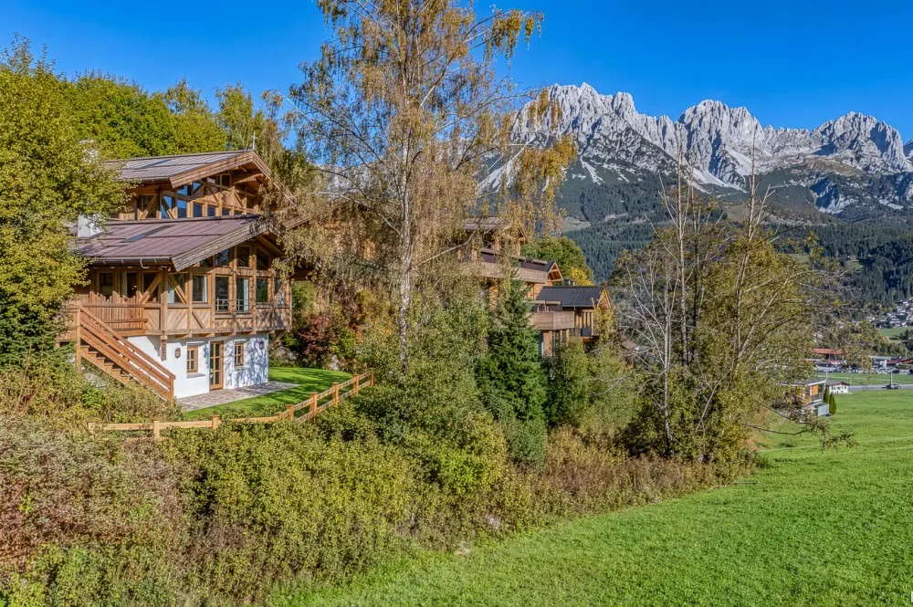 KITZIMMO-Exklusives Ski in / Ski out Chalet mit Kaiserblick - Immobilien Ellmau.