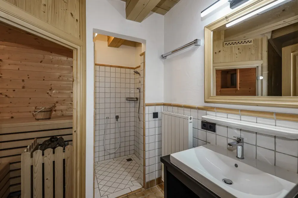KITZIMMO-Exklusives Ski in / Ski out Chalet mit Kaiserblick - Immobilien Ellmau.