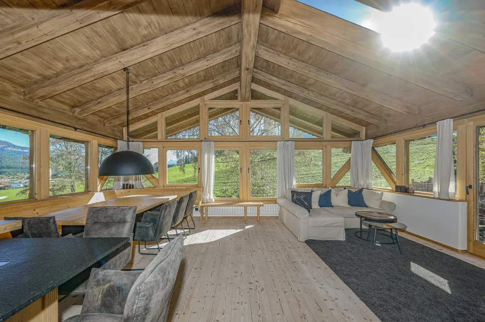 KITZIMMO-Exklusives Ski in / Ski out Chalet mit Kaiserblick - Immobilien Ellmau.