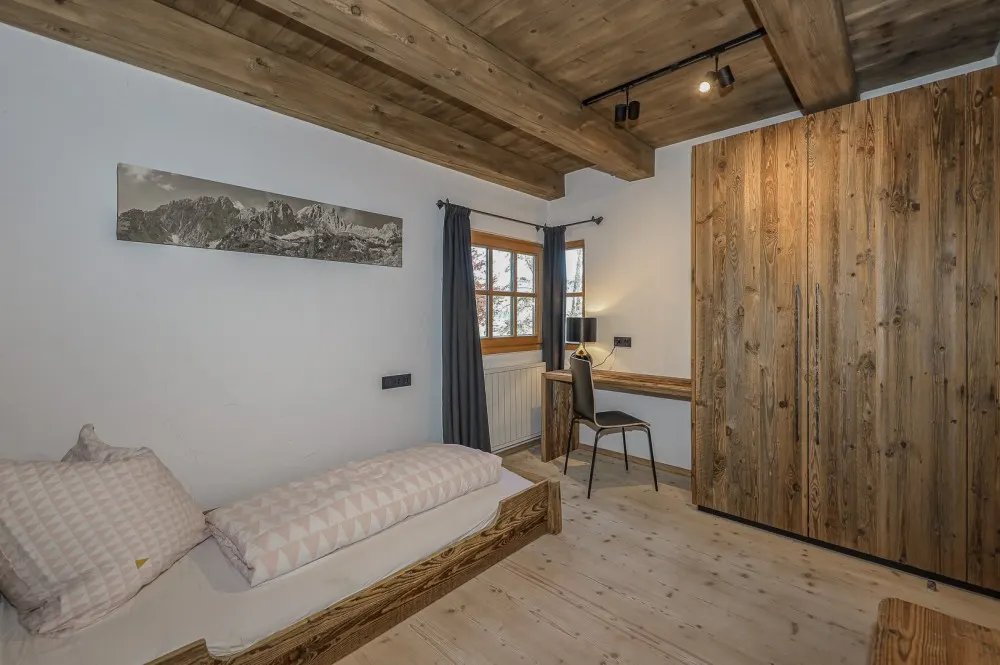 KITZIMMO-Exklusives Ski in / Ski out Chalet mit Kaiserblick - Immobilien Ellmau.