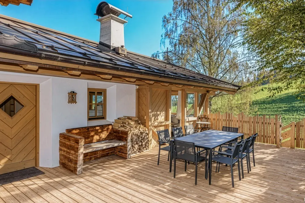 KITZIMMO-Exklusives Ski in / Ski out Chalet mit Kaiserblick - Immobilien Ellmau.