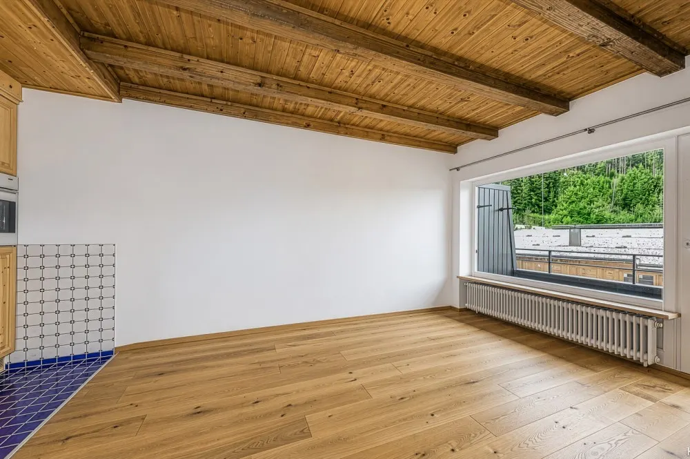 KITZIMMO-Dachgeschosswohnung an der Skipiste mit Kaiserblick kaufen - Immobilien Kitzbühel.-5