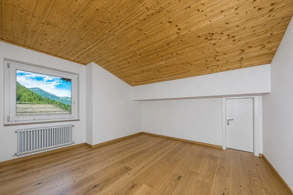 KITZIMMO-Dachgeschosswohnung an der Skipiste mit Kaiserblick kaufen - Immobilien Kitzbühel.-5-7
