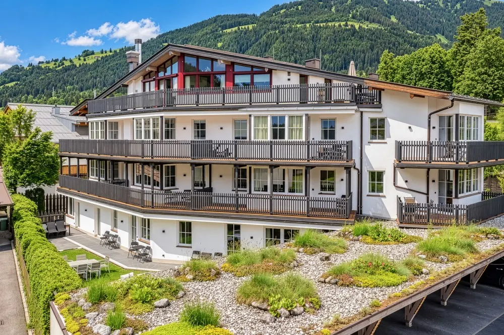 KITZIMMO-Exklusives Apartment mit touristischer Widmung kaufen - Immobilien Kitzbühel.-1