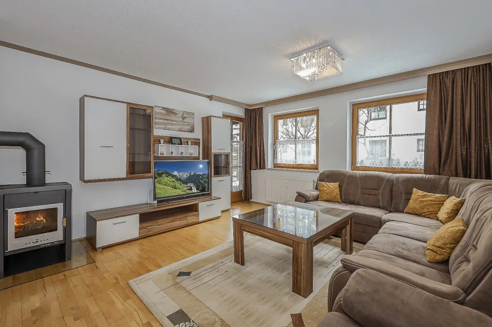 KITZIMMO-Gartenwohnung in zentraler Ruhelage kaufen - Immobilien Kirchberg.-11-2