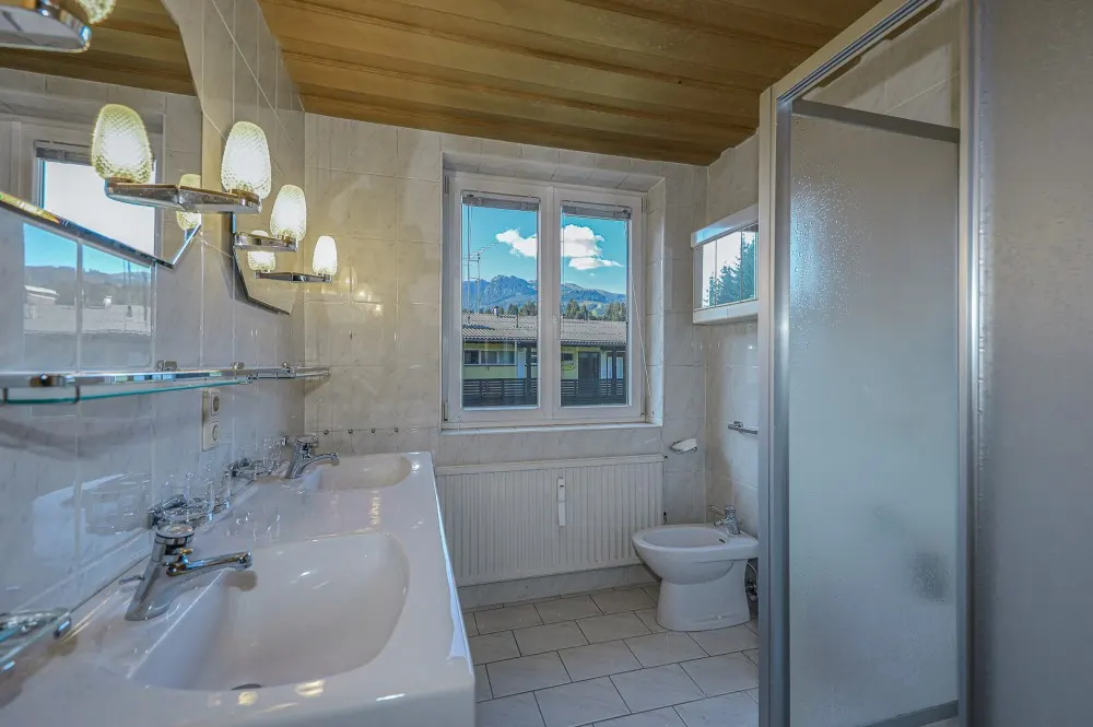 KITZIMMO-Dachgeschosswohnung mit Freizeitwohnsitz kaufen - Immobilien Kitzbühel.-11